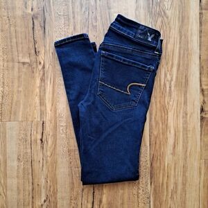 American Eagle Skinny Jeans Women's Size 2 Short Super Stretch Dark Wash Casual